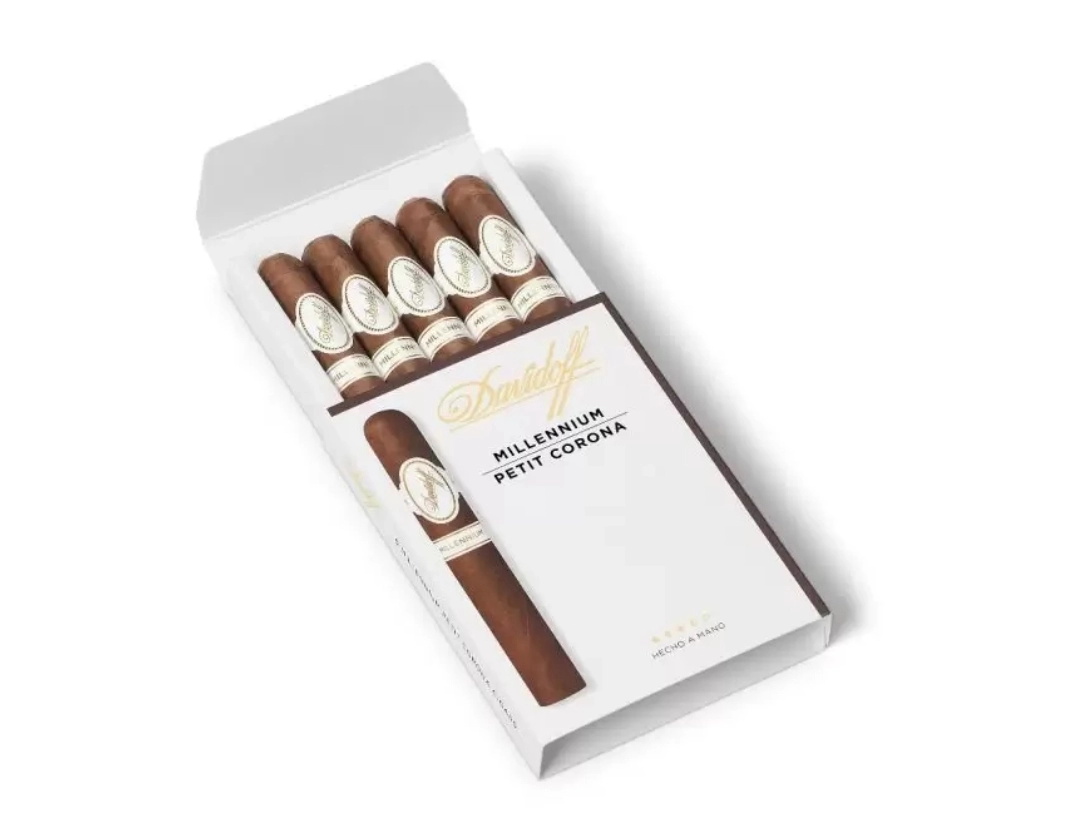 Davidoff Millennium Blend Petit Corona Cello 5s 0